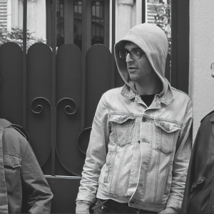 p&B_header
