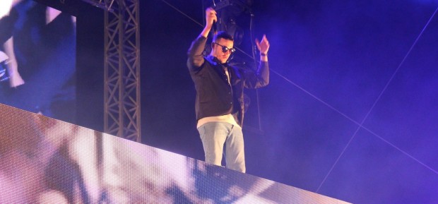 dj-snake-on-stage