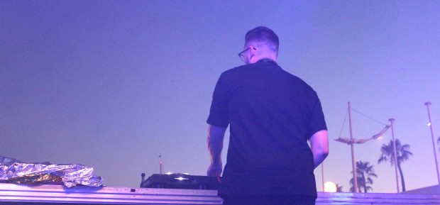 tchami-mixing-cannes